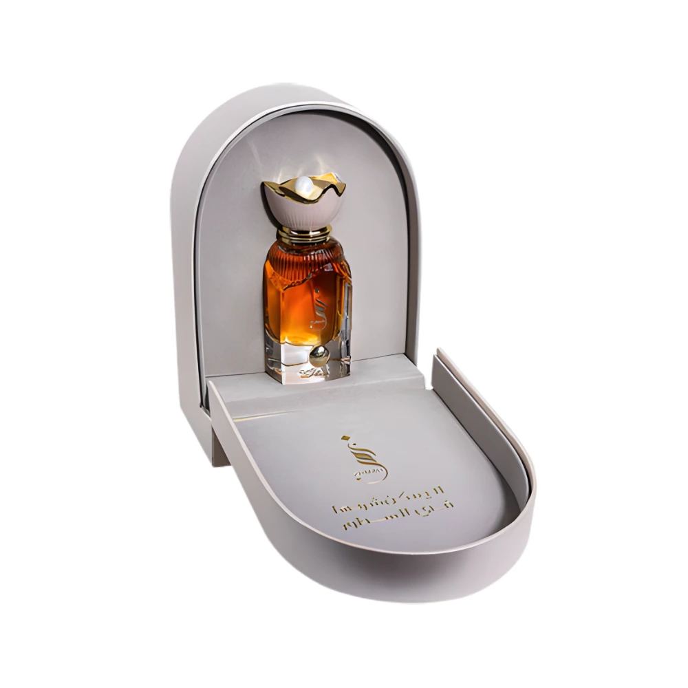 Zumar Perfume by ahmed al maghribi box open